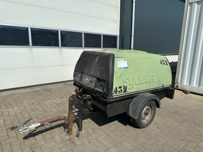 Kubota V2203 Sullair K65 Mobiele Diesel Compressor 3.7 m3 / min 30 kW 7 Bar - Kompresor za vazduh: slika 2 Kubota V2203 Sullair K65 Mobiele Diesel Compressor 3.7 m3 / min 30 kW 7 Bar - Kompresor za vazduh: slika 2