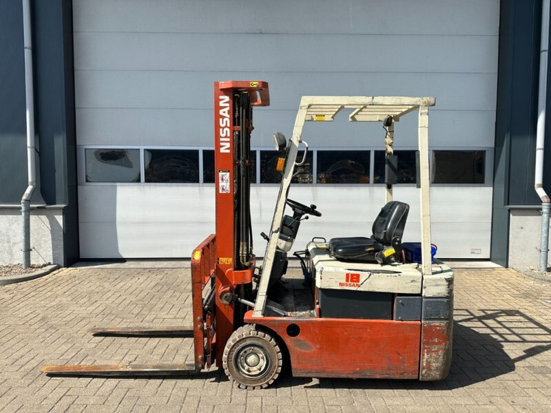 Nissan N01L18U 1.8 ton Triplex Freelift Sideshift Elektra Heftruck Accu 2016 ! - Električni viljuškar: slika 1 Nissan N01L18U 1.8 ton Triplex Freelift Sideshift Elektra Heftruck Accu 2016 ! - Električni viljuškar: slika 1