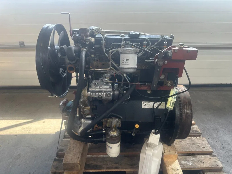 Perkins 1004-40 Diesel Engine 4 cilinder 65 PK Motor t.b.v Linde Heftruck - Motor za Oprema za rukovanje materijalima: slika 1 Perkins 1004-40 Diesel Engine 4 cilinder 65 PK Motor t.b.v Linde Heftruck - Motor za Oprema za rukovanje materijalima: slika 1