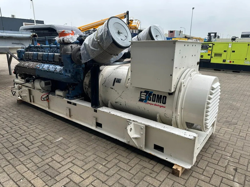 Set generatora SDMO MS2000 MTU Leroy Somer 2000 kVA generatorset: slika 17 Set generatora SDMO MS2000 MTU Leroy Somer 2000 kVA generatorset: slika 17