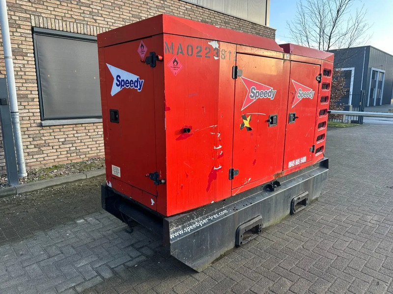 Set generatora SDMO R110 C3 John Deere Leroy Somer 110 kVA Silent Rental generatorset Stage 3A: slika 13