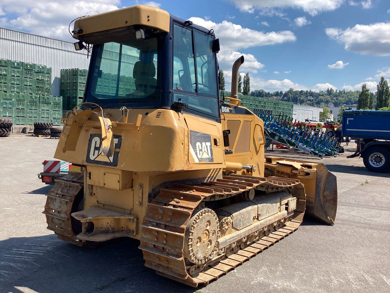 CAT D6K XL 6-Wege Schild 3,0m LW60% Klima - Buldožer: slika 5 CAT D6K XL 6-Wege Schild 3,0m LW60% Klima - Buldožer: slika 5