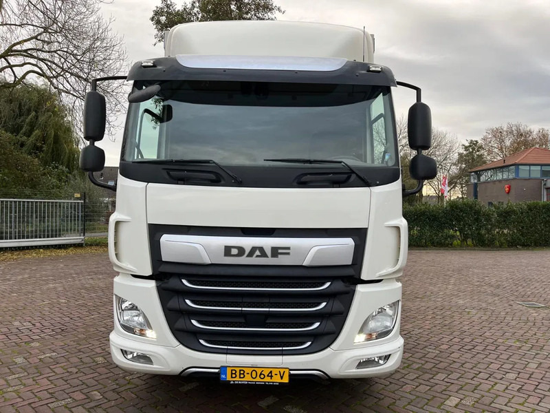 DAF CF 320 FA - Kamion sa ceradom: slika 3 DAF CF 320 FA - Kamion sa ceradom: slika 3