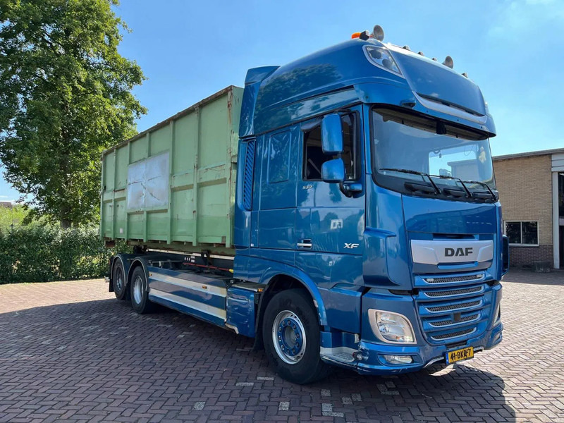 DAF XF 530 FAS - Kamion za prevoz kontejnera/ Kamion sa promenjivim sandukom: slika 1 DAF XF 530 FAS - Kamion za prevoz kontejnera/ Kamion sa promenjivim sandukom: slika 1