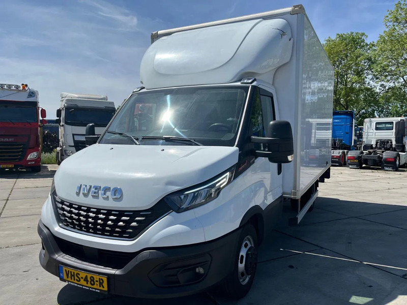 Iveco Daily 35C16 Achterdeuren (15 diverse modellen op voorraad) - Dostavno vozilo sa zatvorenim sandukom: slika 1 Iveco Daily 35C16 Achterdeuren (15 diverse modellen op voorraad) - Dostavno vozilo sa zatvorenim sandukom: slika 1