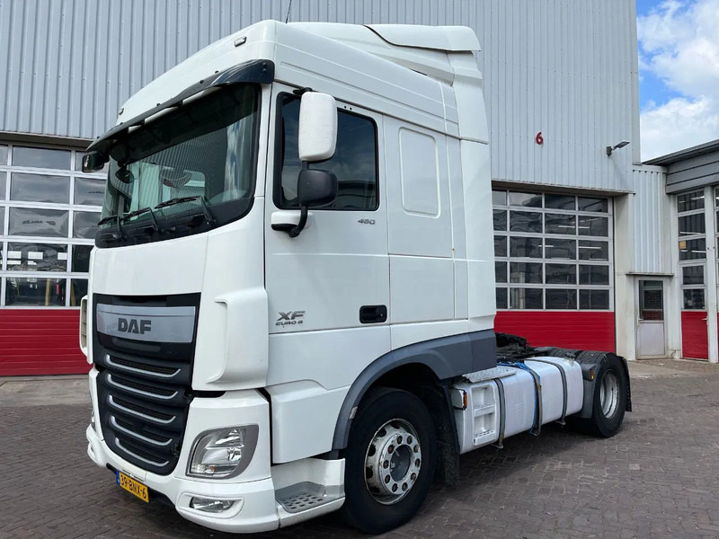 DAF XF 460 FT - Tegljač: slika 1 DAF XF 460 FT - Tegljač: slika 1