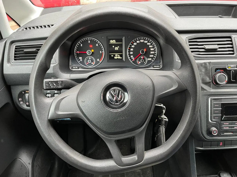 Mali kombi Volkswagen Caddy: slika 17