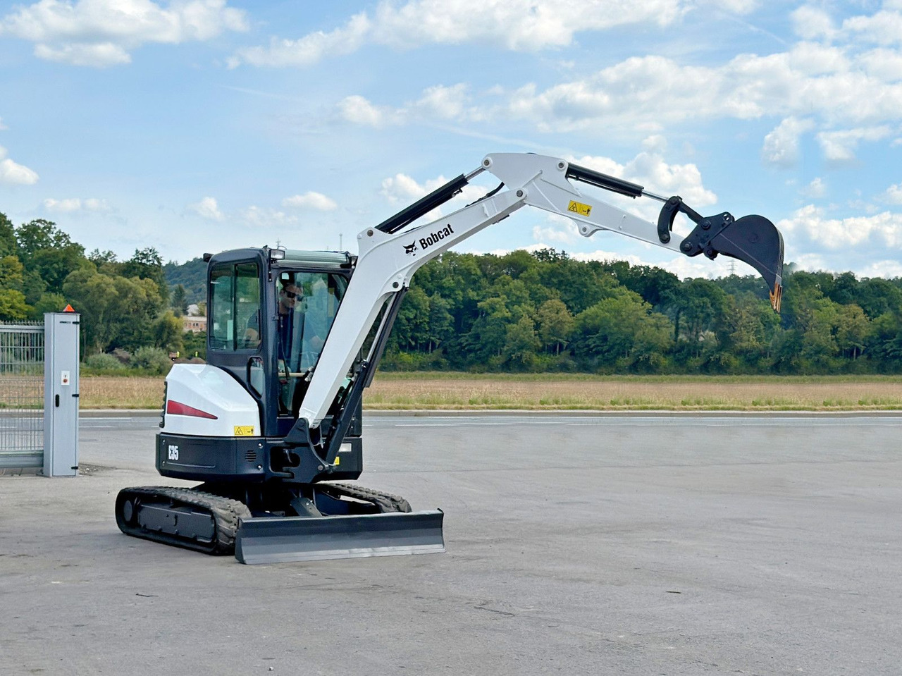 Bobcat E 35 * Raupenbagger * TOPZUSTAND - Buldožer: slika 1 Bobcat E 35 * Raupenbagger * TOPZUSTAND - Buldožer: slika 1