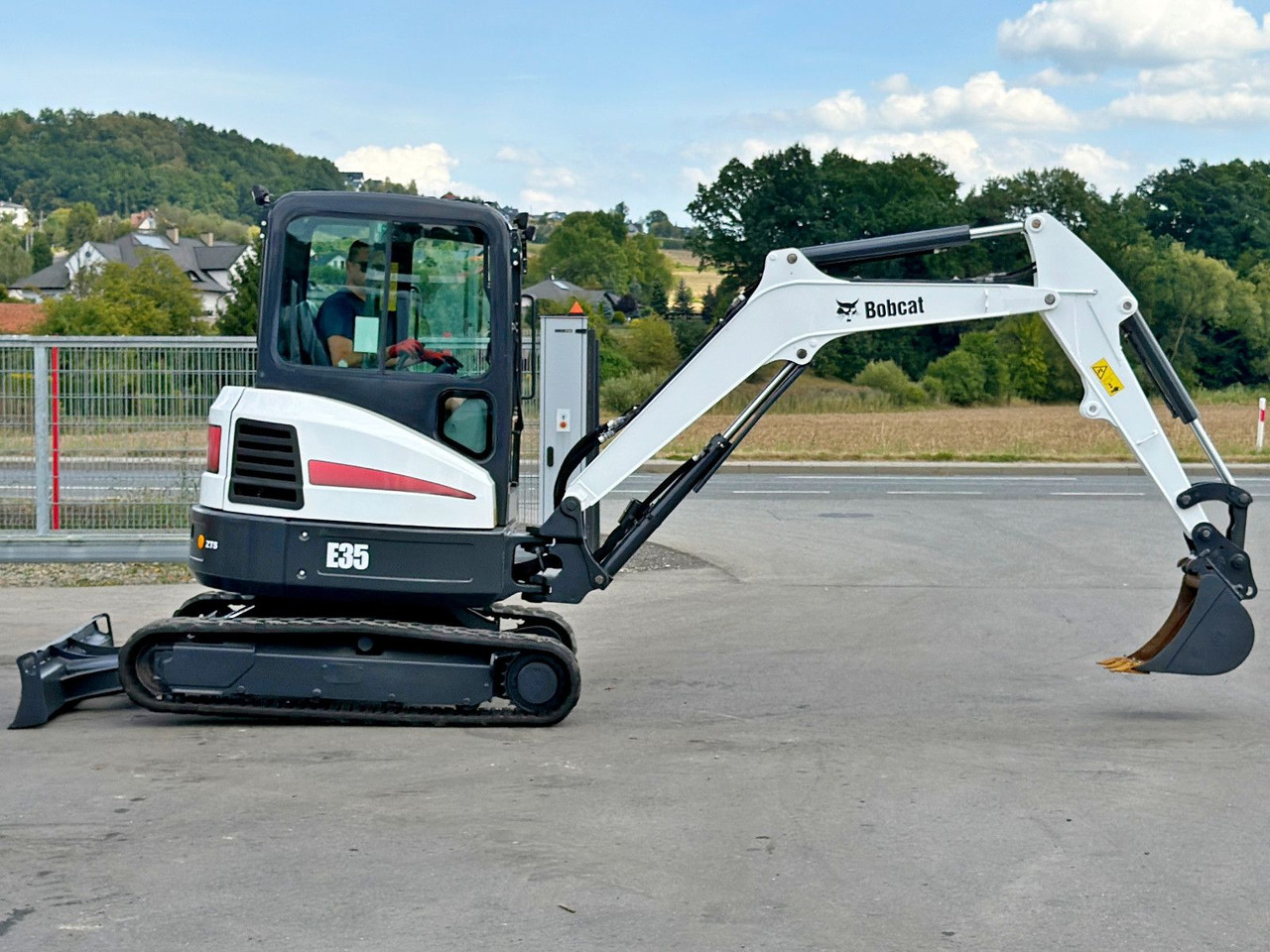 Bobcat E 35 * Raupenbagger * TOPZUSTAND - Buldožer: slika 3 Bobcat E 35 * Raupenbagger * TOPZUSTAND - Buldožer: slika 3