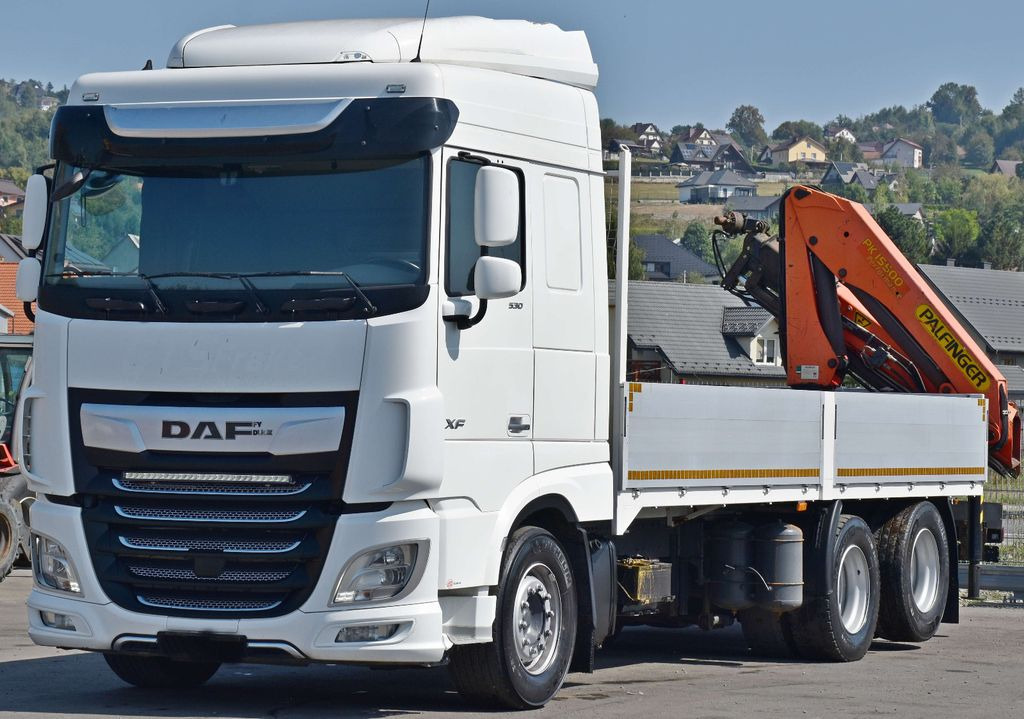 DAF XF 530 Pritsche 6,30 m + PK 15500 * TOPZUSTAND - Kamion sa dizalicom: slika 4 DAF XF 530 Pritsche 6,30 m + PK 15500 * TOPZUSTAND - Kamion sa dizalicom: slika 4