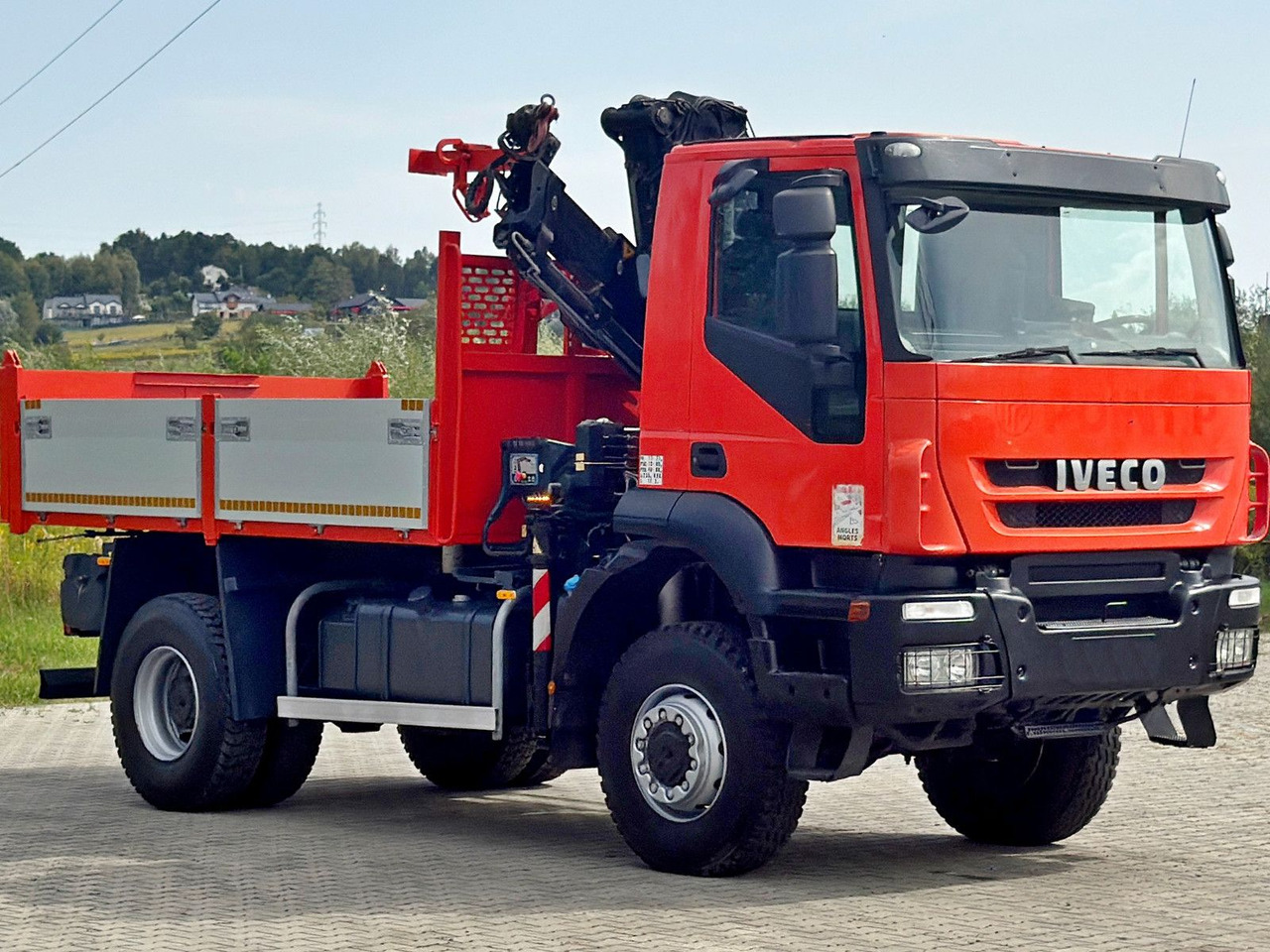 Iveco TRAKKER 190T36 * HIAB 111 ES-2 HIDUO * 4x4 * TOP - Istovarivač, Kamion sa dizalicom: slika 4 Iveco TRAKKER 190T36 * HIAB 111 ES-2 HIDUO * 4x4 * TOP - Istovarivač, Kamion sa dizalicom: slika 4