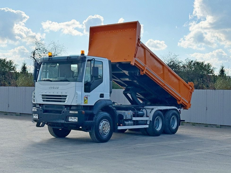 Iveco TRAKKER 380 * Kipper 5,25 m + BORDMATIC / 6x4 - Istovarivač, Kamion sa dizalicom: slika 2 Iveco TRAKKER 380 * Kipper 5,25 m + BORDMATIC / 6x4 - Istovarivač, Kamion sa dizalicom: slika 2