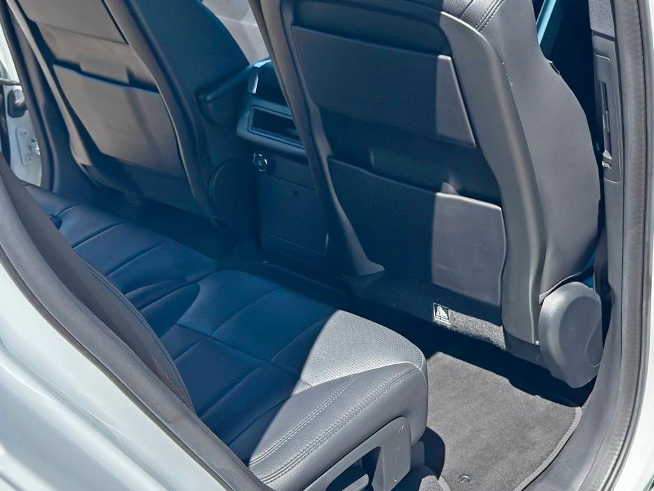 SUV Land Rover Discovery: slika 21