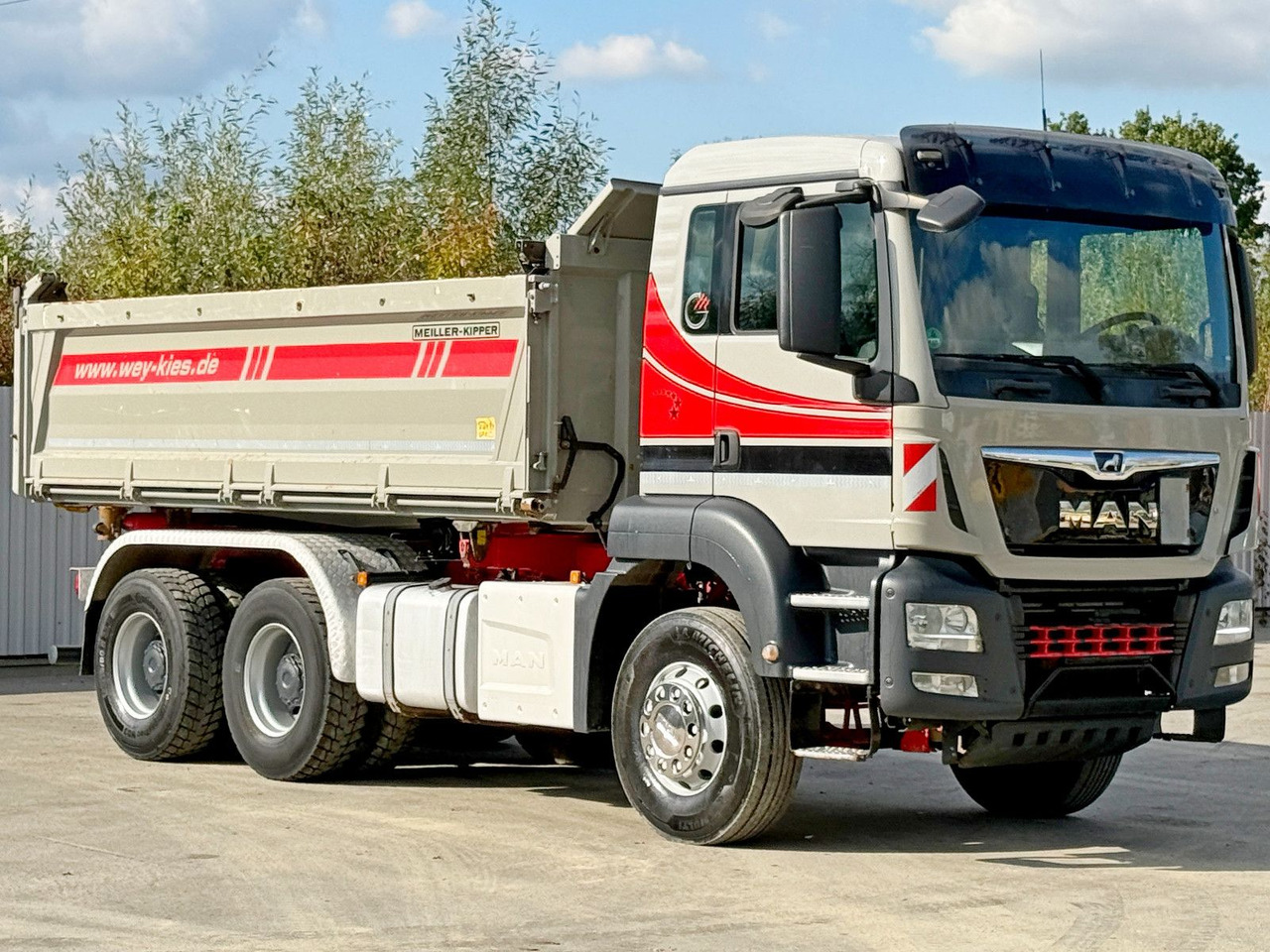 MAN TGS 26.460 * Kipper 4,90m+BORDMATIC * 6x4 * TOP - Istovarivač, Kamion sa dizalicom: slika 4 MAN TGS 26.460 * Kipper 4,90m+BORDMATIC * 6x4 * TOP - Istovarivač, Kamion sa dizalicom: slika 4