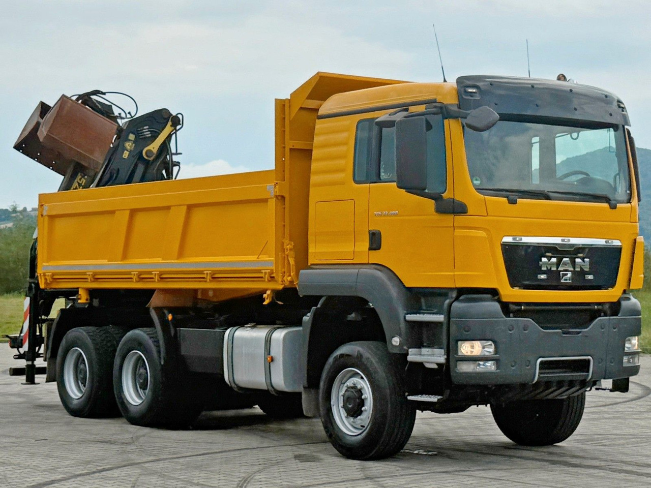 MAN TGS 33.480*KIPPER 5,10m * EPSILON E165Z76* 6x6 MAN TGS 33.480*KIPPER 5,10m * EPSILON E165Z76* 6x6 - Kamion sa dizalicom, Istovarivač: slika 3 MAN TGS 33.480*KIPPER 5,10m * EPSILON E165Z76* 6x6 MAN TGS 33.480*KIPPER 5,10m * EPSILON E165Z76* 6x6 - Kamion sa dizalicom, Istovarivač: slika 3