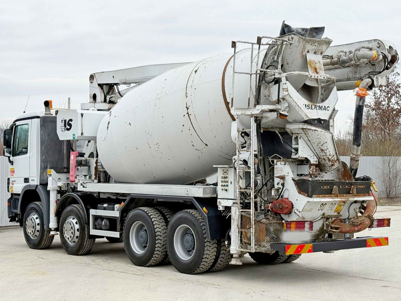 Mercedes-Benz ACTROS 3241 * Betonpumpe 24 m + FUNK / 8x4 - Auto pumpa za beton: slika 5 Mercedes-Benz ACTROS 3241 * Betonpumpe 24 m + FUNK / 8x4 - Auto pumpa za beton: slika 5