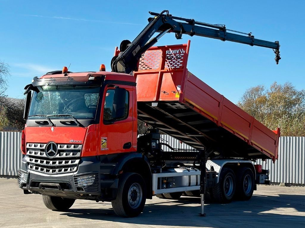 Mercedes-Benz AROCS 2640 *HIAB 144 BS - 3/FUNK  + * 6x4 - Istovarivač, Kamion sa dizalicom: slika 2 Mercedes-Benz AROCS 2640 *HIAB 144 BS - 3/FUNK  + * 6x4 - Istovarivač, Kamion sa dizalicom: slika 2