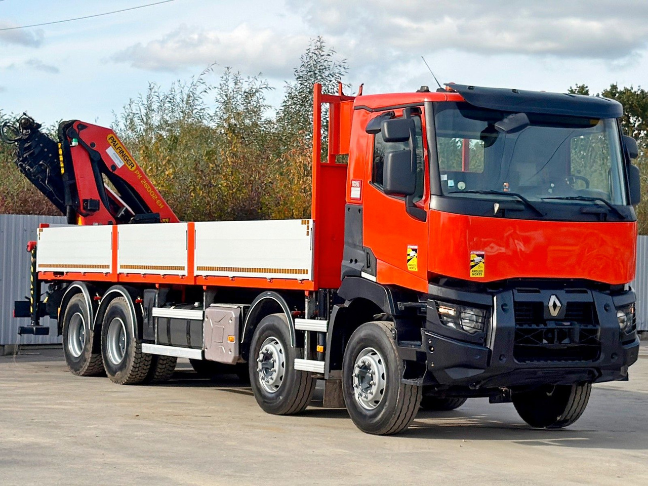Renault C430 * PALFINGER PK 26002 - EH F + FUNK/ 8x4 - Kamion sa dizalicom: slika 4 Renault C430 * PALFINGER PK 26002 - EH F + FUNK/ 8x4 - Kamion sa dizalicom: slika 4
