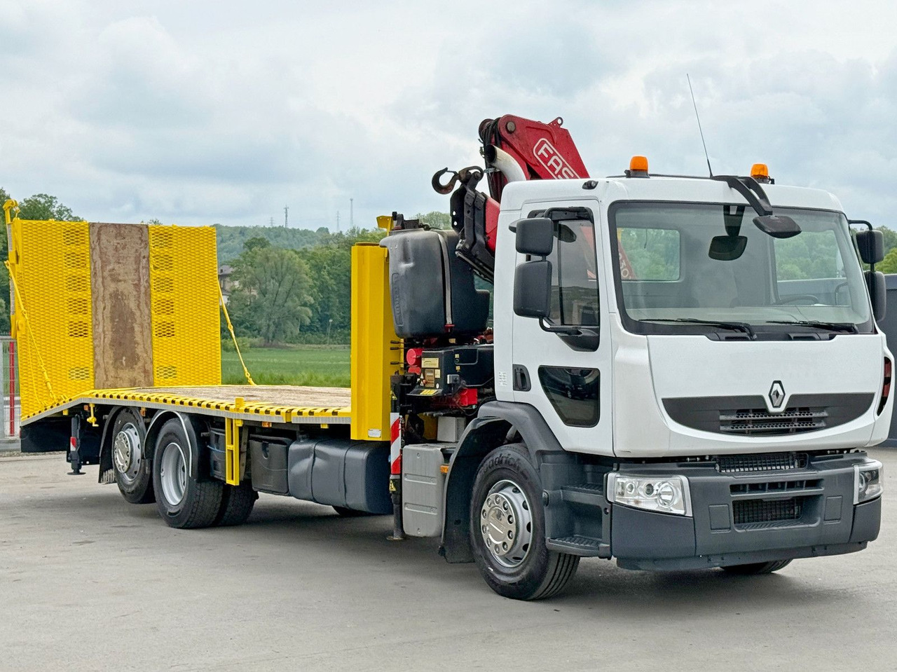 Renault PREMIUM 370 * FASSI F230AXP.22 + FUNK* TOP - Šlep vozilo: slika 3 Renault PREMIUM 370 * FASSI F230AXP.22 + FUNK* TOP - Šlep vozilo: slika 3