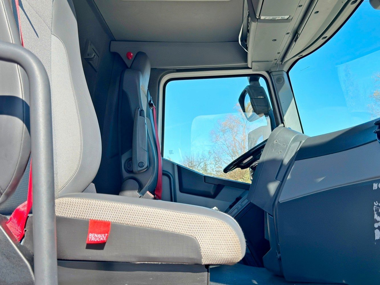 Kamion sa dizalicom Renault T380 * FASSI F120B.2.22 + FUNK / 6x2* TOP: slika 14 Kamion sa dizalicom Renault T380 * FASSI F120B.2.22 + FUNK / 6x2* TOP: slika 14