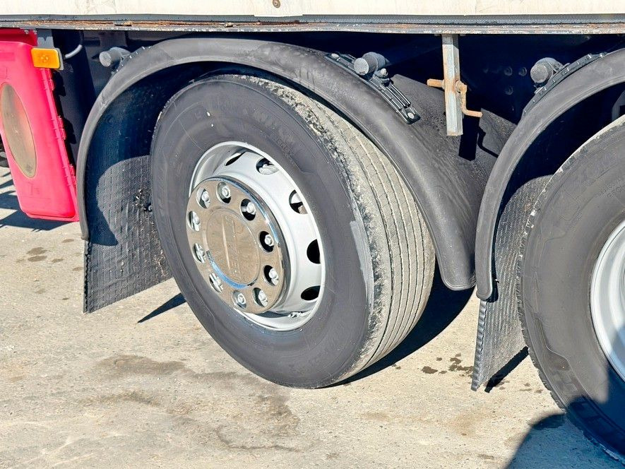 Kamion sa dizalicom Renault T380 * FASSI F120B.2.22 + FUNK / 6x2* TOP: slika 11 Kamion sa dizalicom Renault T380 * FASSI F120B.2.22 + FUNK / 6x2* TOP: slika 11