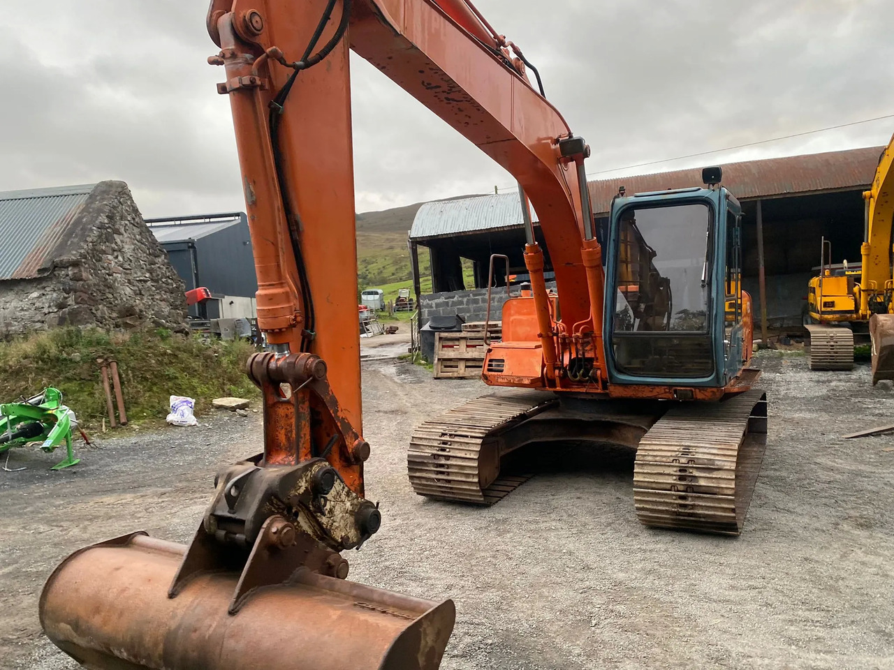 EX Hitachi 120-3 - Bager guseničar: slika 4 EX Hitachi 120-3 - Bager guseničar: slika 4