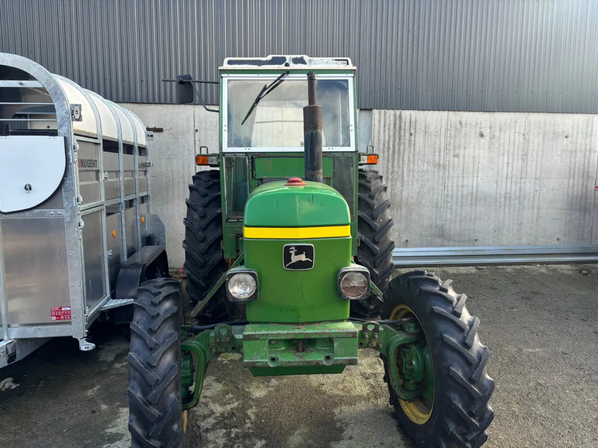 John Deere 2130 4WD - Traktor: slika 3 John Deere 2130 4WD - Traktor: slika 3