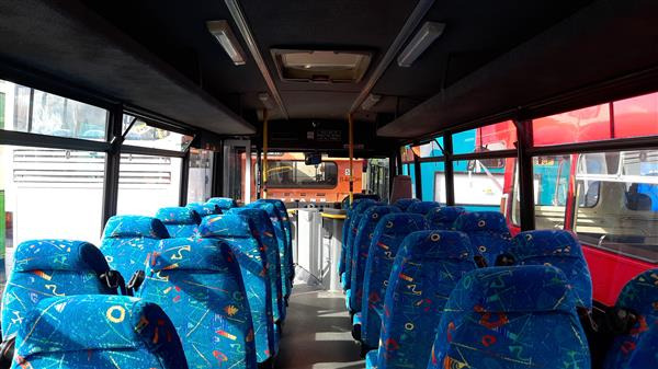 2004 Mercedes 33 seat dual purpose minicoach - Prigradski autobus: slika 5 2004 Mercedes 33 seat dual purpose minicoach - Prigradski autobus: slika 5