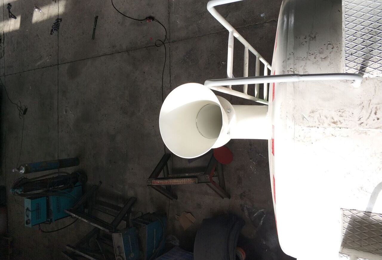 LIDER 2022 year new Slurry Tanker Farmer Agriculture Field Tanker - Poluprikolica cisterna: slika 3 LIDER 2022 year new Slurry Tanker Farmer Agriculture Field Tanker - Poluprikolica cisterna: slika 3