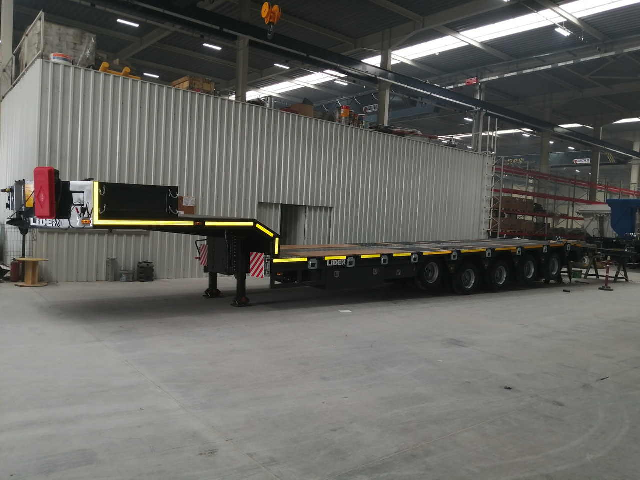 Novu Niska poluprikolica za prevoz LIDER NEW 2025  model new by manufacturer Ready in Stocks: slika 10