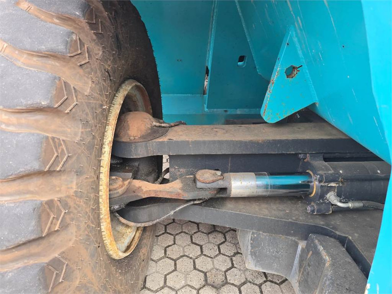 Dizel viljuškar KONECRANES SMV 25-1200C: slika 12 Dizel viljuškar KONECRANES SMV 25-1200C: slika 12