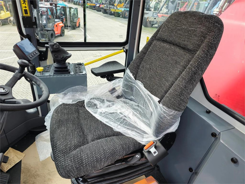 Kalmar DRU450-62S5 - Dizalica za kontejnere: slika 4 Kalmar DRU450-62S5 - Dizalica za kontejnere: slika 4