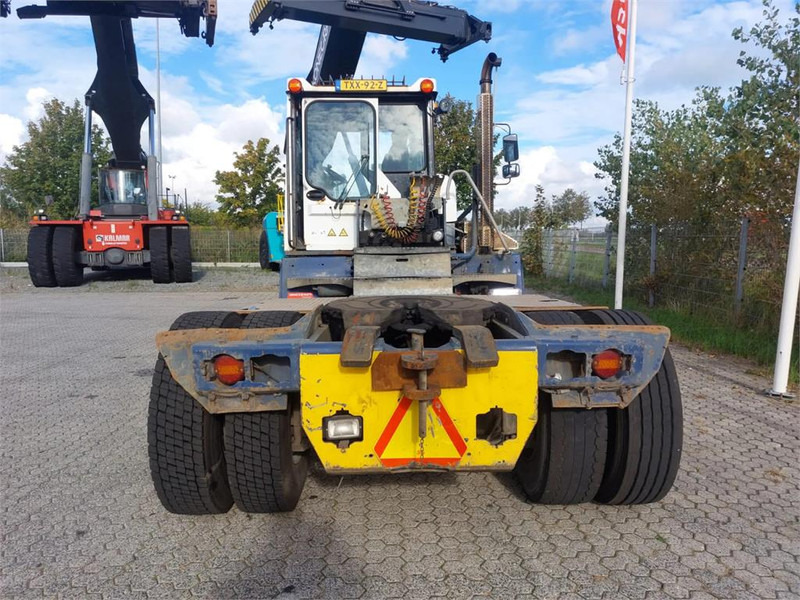 Lizing Terberg RT283 4x4 Terberg RT283 4x4: slika 8 Lizing Terberg RT283 4x4 Terberg RT283 4x4: slika 8