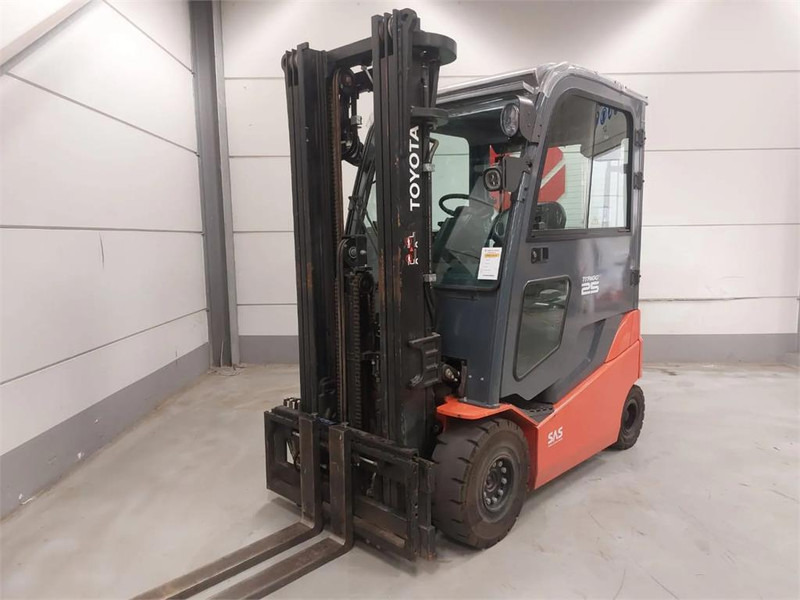 Toyota 8FBMKT25 - Električni viljuškar: slika 4 Toyota 8FBMKT25 - Električni viljuškar: slika 4