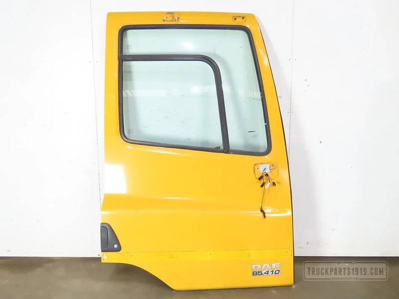 DAF 1950971 Portier Re. CF 85 - Vrata i delovi za Kamion: slika 1 DAF 1950971 Portier Re. CF 85 - Vrata i delovi za Kamion: slika 1