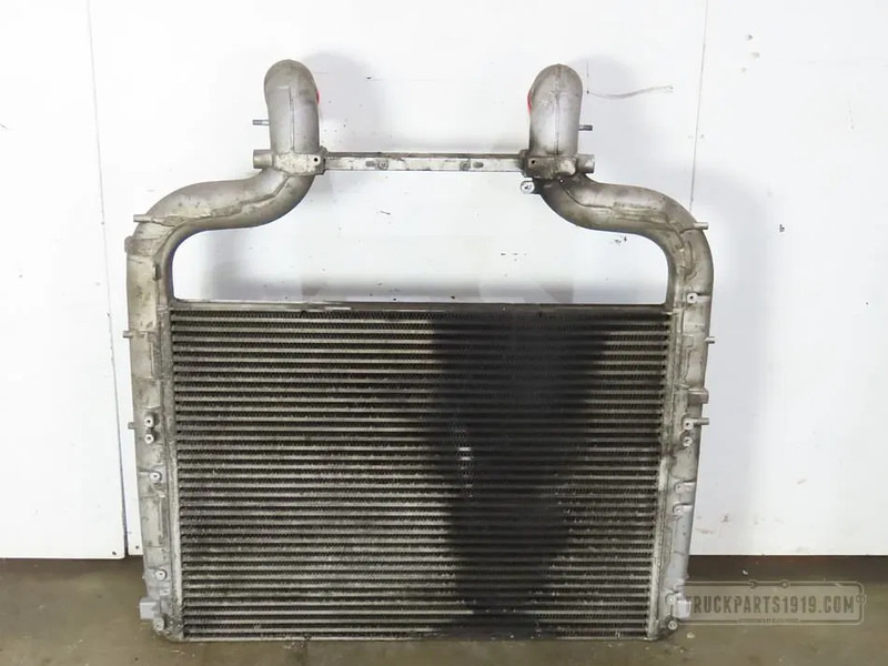 DAF 2204691 | Interkoeler XF 106 - Radijator za Kamion: slika 2 DAF 2204691 | Interkoeler XF 106 - Radijator za Kamion: slika 2