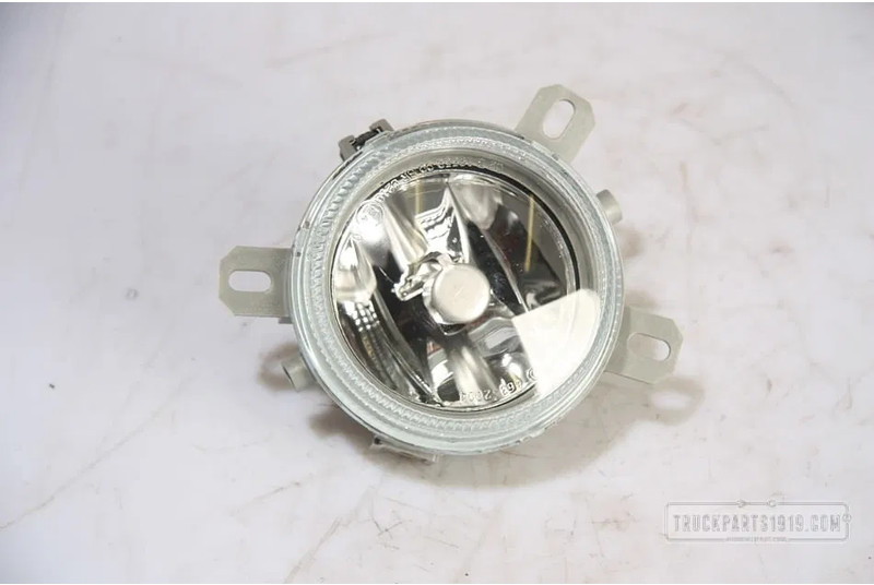 Renault Magnum 7420881197 Mistlamp - Svetla za maglu za Kamion: slika 1 Renault Magnum 7420881197 Mistlamp - Svetla za maglu za Kamion: slika 1