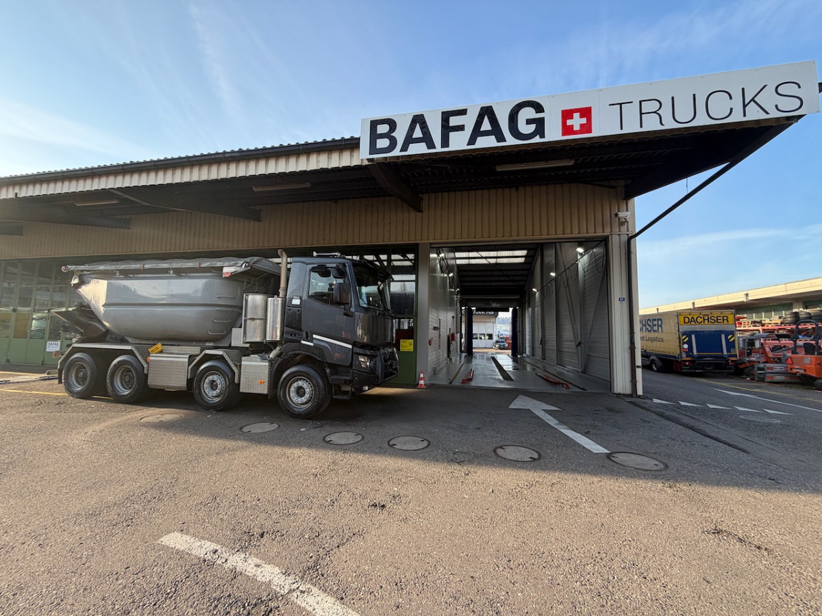 RENAULT C520 8x4 Wechselsystem Siloki + Kipper - Istovarivač: slika 4 RENAULT C520 8x4 Wechselsystem Siloki + Kipper - Istovarivač: slika 4