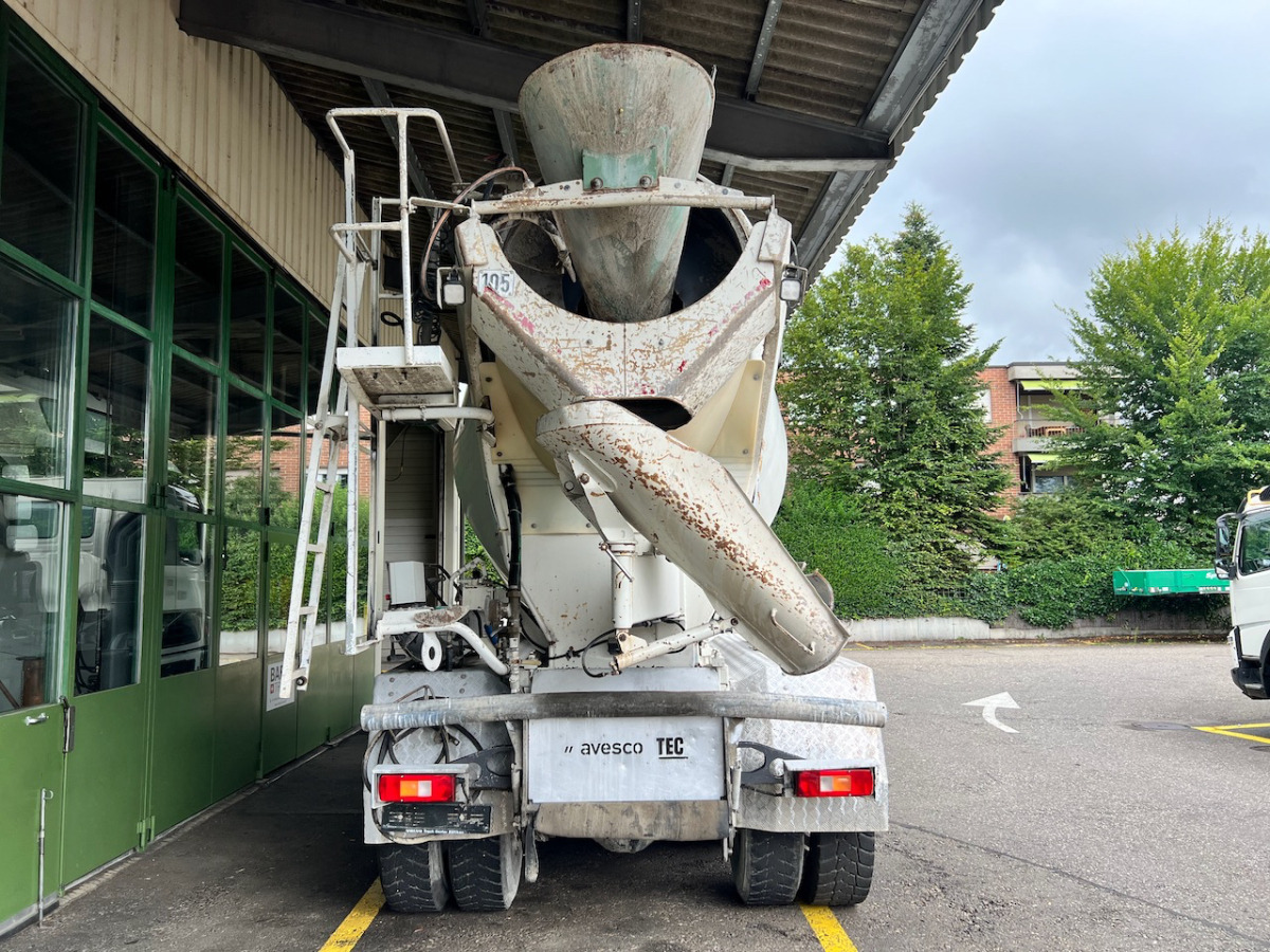 VOLVO FM-450 8x4R Stetter 9m3 - Mikser za beton: slika 5 VOLVO FM-450 8x4R Stetter 9m3 - Mikser za beton: slika 5