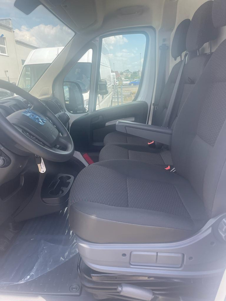 Opel Movano 165 L3H2 - Furgon: slika 4 Opel Movano 165 L3H2 - Furgon: slika 4