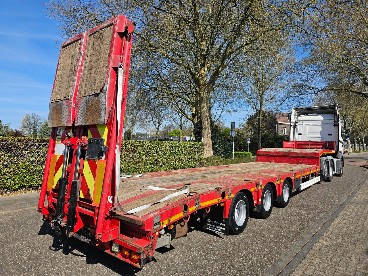Kässbohrer LB3E With Hydraulic Flip Ramps - Niska poluprikolica za prevoz: slika 4 Kässbohrer LB3E With Hydraulic Flip Ramps - Niska poluprikolica za prevoz: slika 4