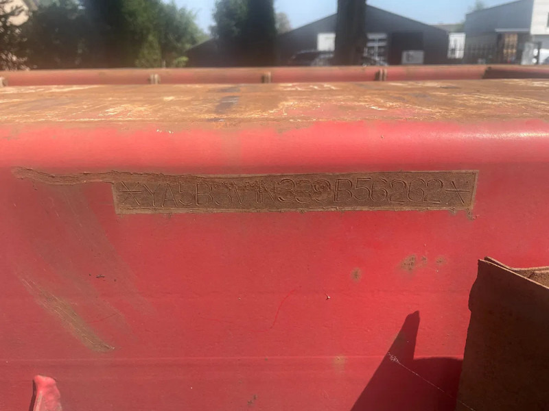 Poluprikolica za prevoz kontejnera/ Poluprikolica sa promenjivim sandukom Renders 2x 20 1x 30 1x 40 in prijs verlaagt: slika 10 Poluprikolica za prevoz kontejnera/ Poluprikolica sa promenjivim sandukom Renders 2x 20 1x 30 1x 40 in prijs verlaagt: slika 10