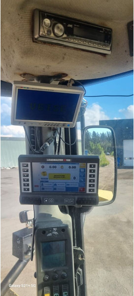 Lizing New Holland W270 New Holland W270: slika 6