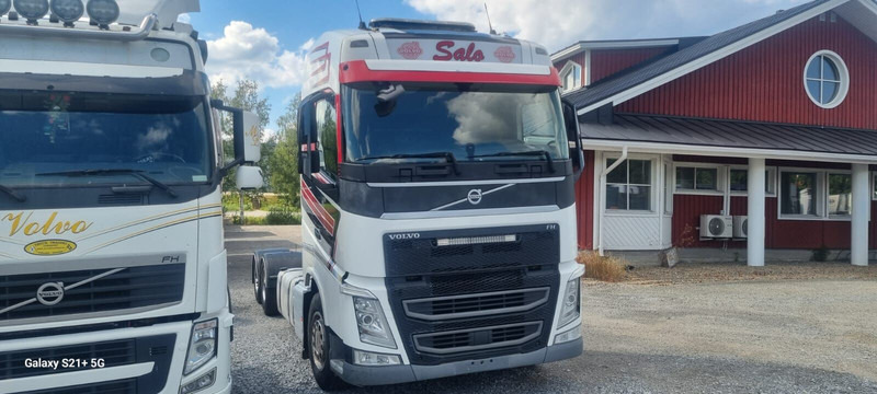 Volvo FH460 Globe 2016 - Kamion sa golom šasijom i zatvorenom kabinom: slika 3 Volvo FH460 Globe 2016 - Kamion sa golom šasijom i zatvorenom kabinom: slika 3