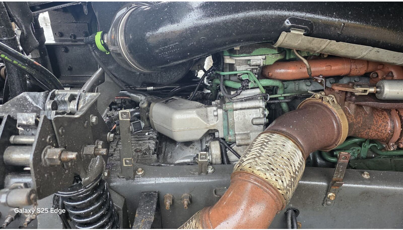 Istovarivač Volvo FMX 500: slika 20