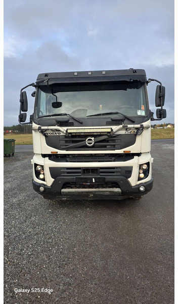 Istovarivač Volvo FMX 500: slika 8