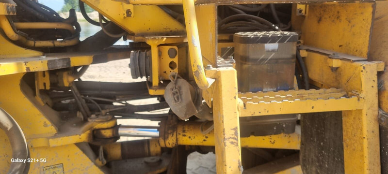 Volvo L220E - Utovarivač točkaš: slika 5 Volvo L220E - Utovarivač točkaš: slika 5