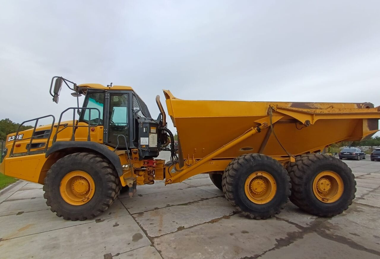 Bell B30E - Zglobni kiper: slika 3 Bell B30E - Zglobni kiper: slika 3
