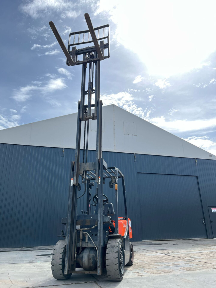 Viljuškar DOOSAN D30 GP: slika 18