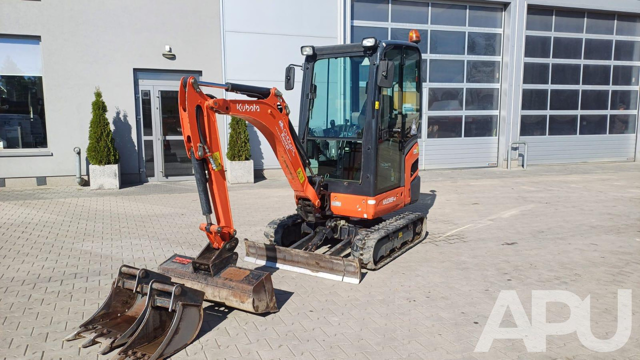 KUBOTA KX018-4 - Mini bager: slika 1 KUBOTA KX018-4 - Mini bager: slika 1
